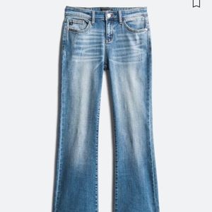 Judy Blue.  Lynn mid rise bootcut Jean. Indigo in color